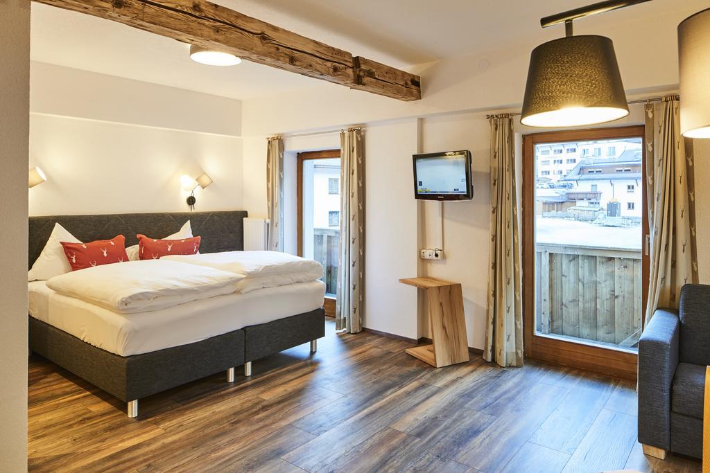 Tirolerhof - Appartementhaus Kaunertal Bagian luar foto