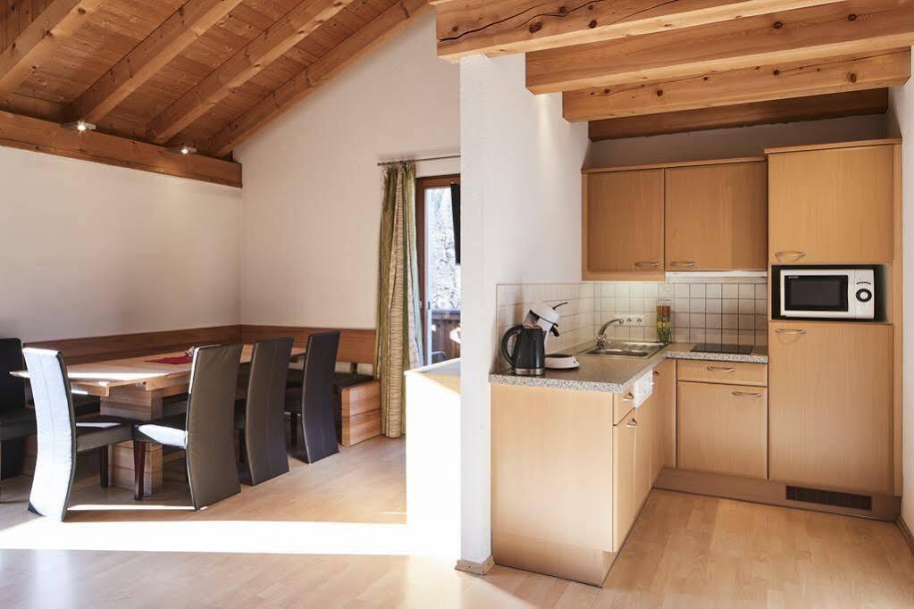 Tirolerhof - Appartementhaus Kaunertal Bagian luar foto